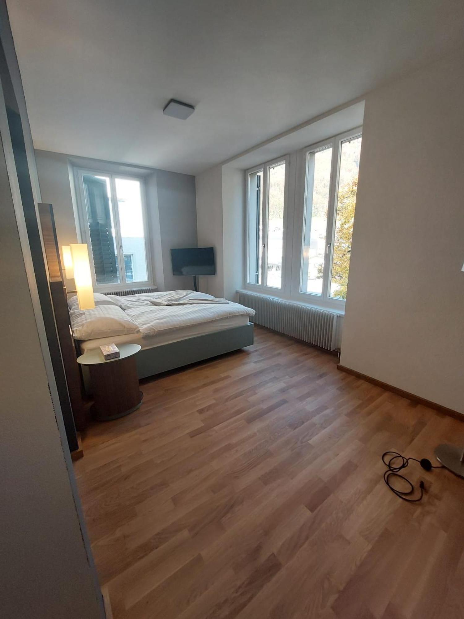 Hotel Post Glarnerhof グラールス エクステリア 写真
