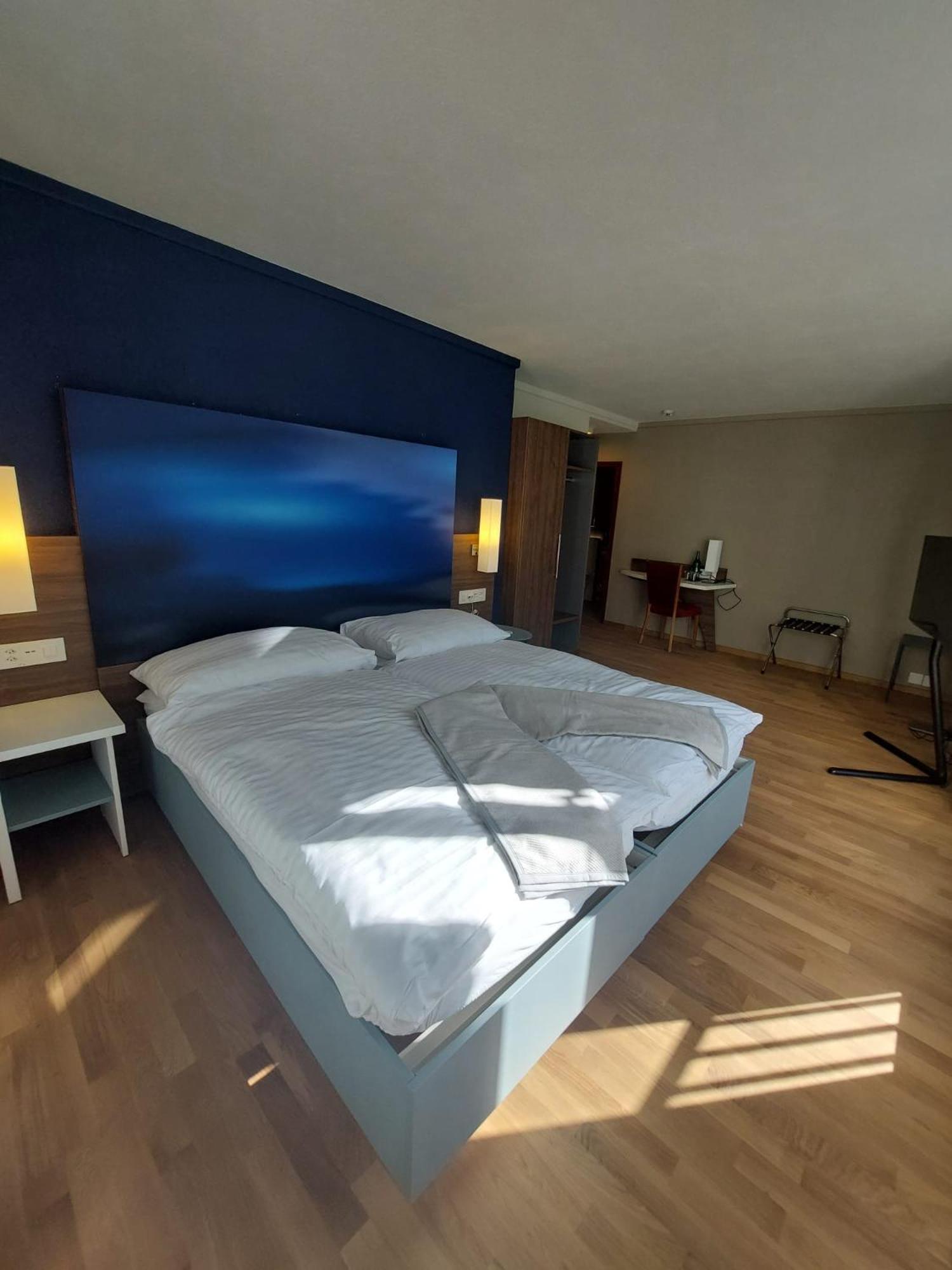 Hotel Post Glarnerhof グラールス エクステリア 写真