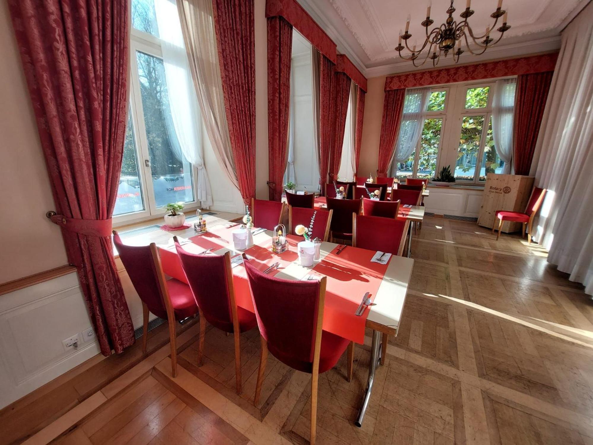 Hotel Post Glarnerhof グラールス エクステリア 写真