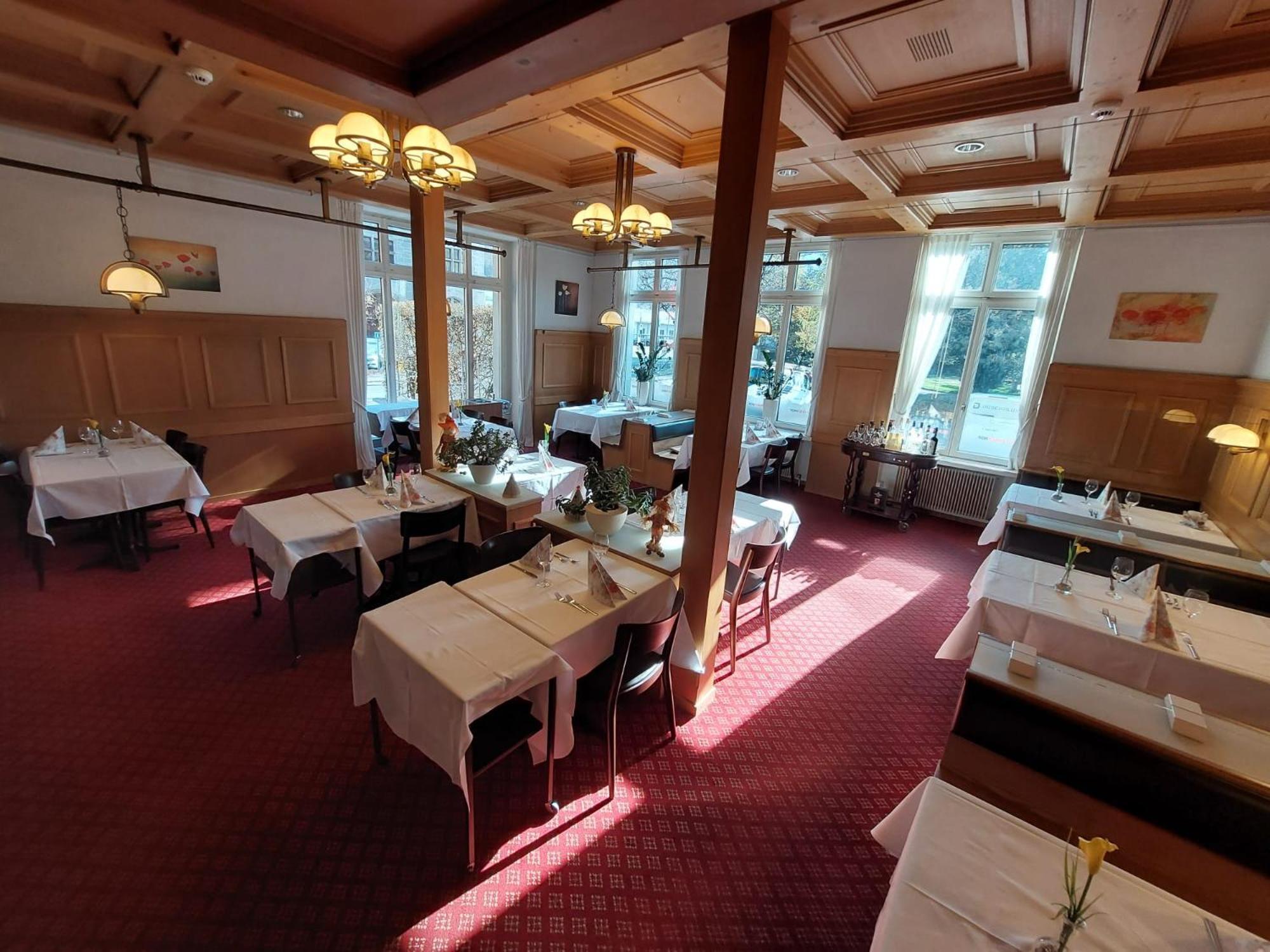 Hotel Post Glarnerhof グラールス エクステリア 写真