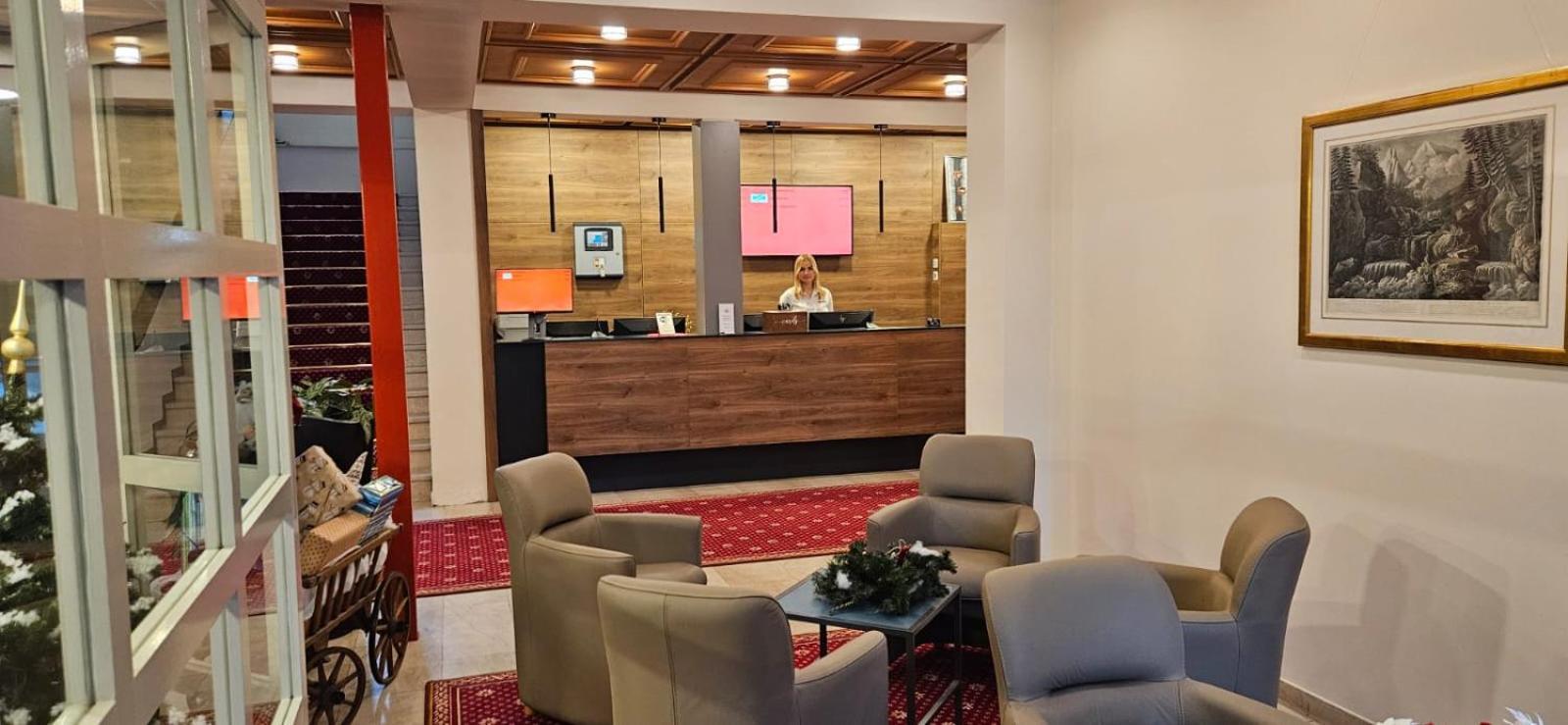 Hotel Post Glarnerhof グラールス エクステリア 写真